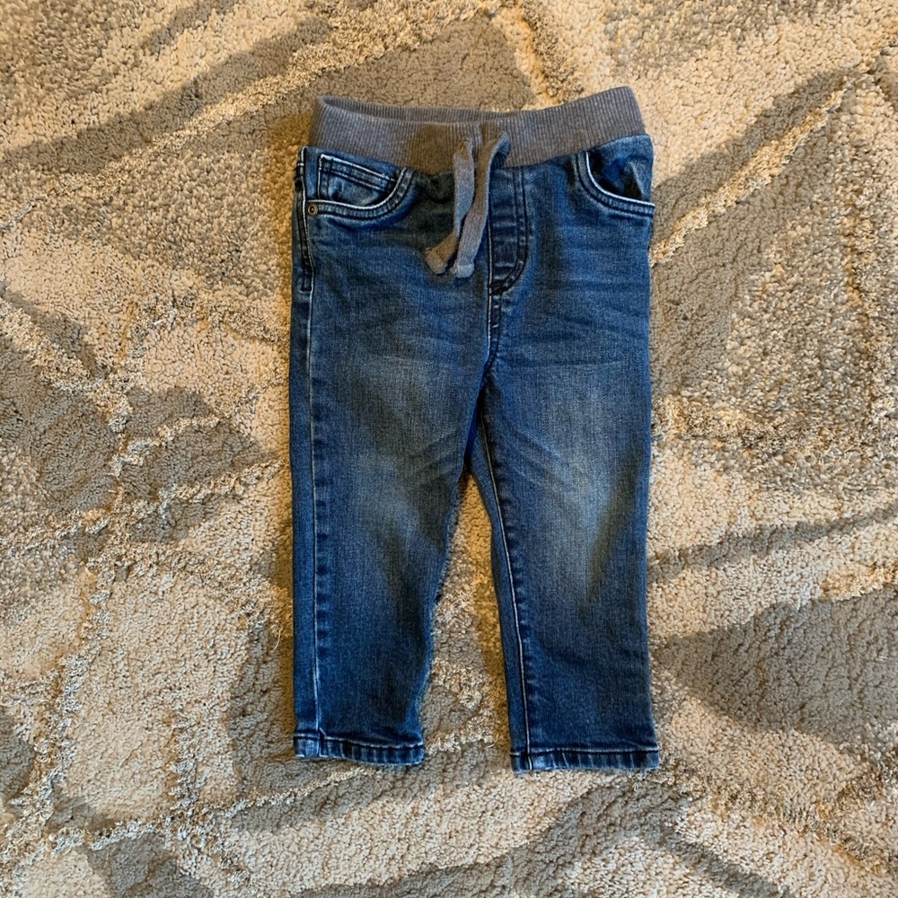 TUCKER + TATE - Pull On Jeans - 24M - EUC